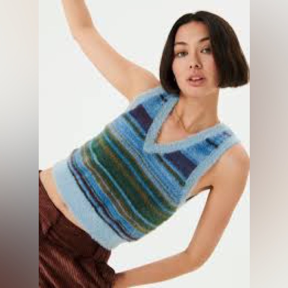 Sunday Best Tia Sweater Vest - Picture 3 of 3